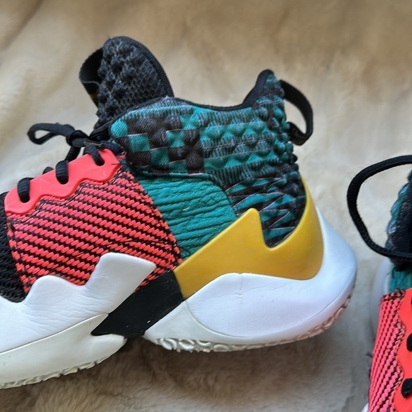 Jordan Why Not Zer0.2 BHM Black History Month Westbrook Nike Size 10 - Picture 11 of 16